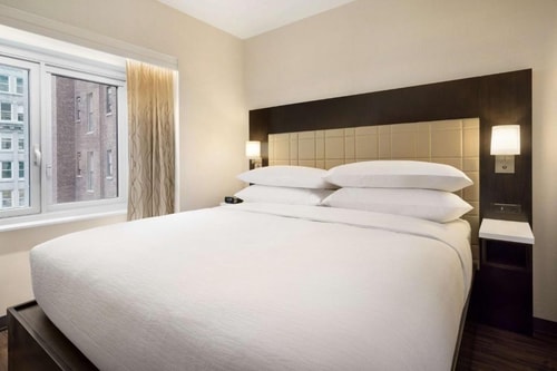 King Studio Suite Near Krispy Kreme NYC 3 Luxury Bookings
