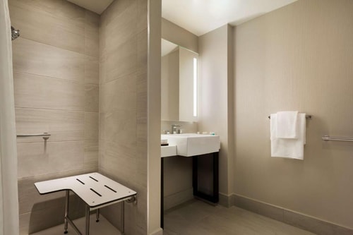 King Studio Suite Near Krispy Kreme NYC 4 Luxury Bookings