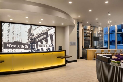 King Studio Suite Near Krispy Kreme NYC 11 Luxury Bookings