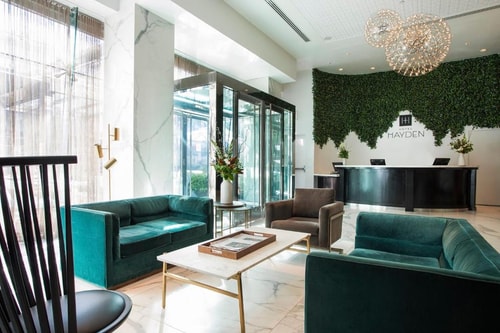 Superior King Room Near Escape Virtuality NYC 12 Luxury Bookings