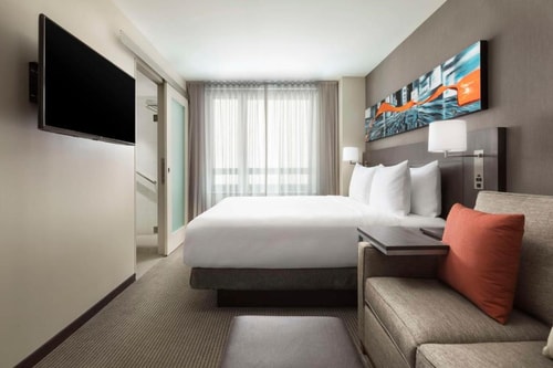 Standard King Room Near Mercato NYC Luxury Bookings