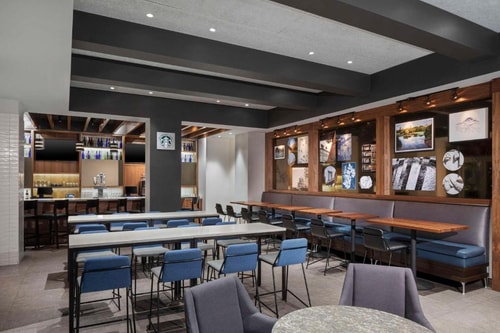 Standard King Room Near Mercato NYC 9 Luxury Bookings