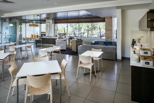 Studio Near Gardens Park LAS 6 Luxury Bookings