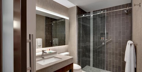 King Room Near Bass Pro Shops LAS 2 Luxury Bookings