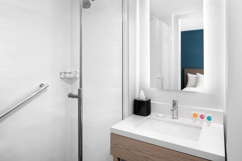 King Room Near Furnish Green NYC 2 Luxury Bookings