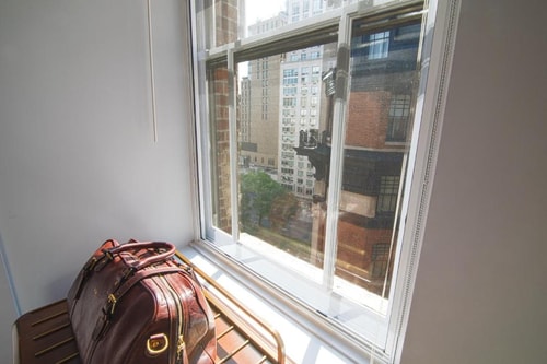 Deluxe Room Near T Mobile NYC 8 Luxury Bookings
