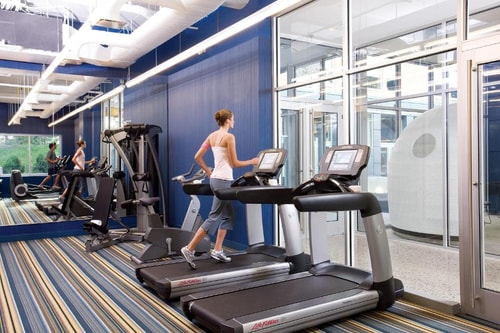 Guest room Near Massawa NYC 14 Luxury Bookings