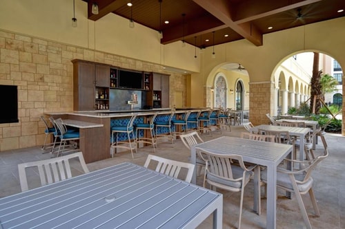 King Studio Suite Near Target ORL 11 Luxury Bookings