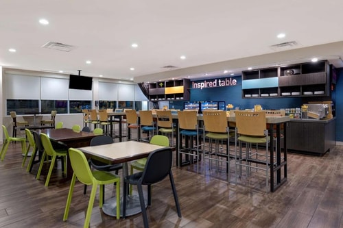 King Studio Suite Near Pretentious ORL 8 Luxury Bookings