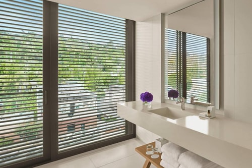 Deluxe Room Near Orenda Artists Los Angeles LA 3 Luxury Bookings