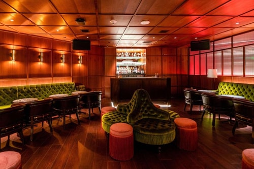 Deluxe Room Near Orenda Artists Los Angeles LA 9 Luxury Bookings