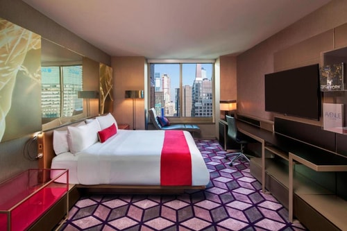 King Room Near Lunt-Fontanne Theatre NYC 2 Luxury Bookings