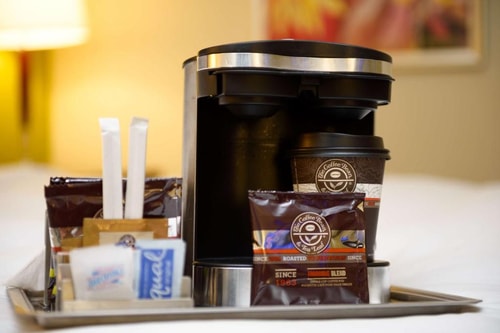 King Room Near Hilton Gift Shop WDC 2 Luxury Bookings