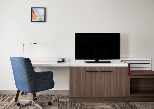 King Room Near G Skin And Beauty Institute LAS 2 Luxury Bookings