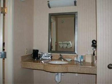 King Room Near Life Storage LAS 4 Luxury Bookings