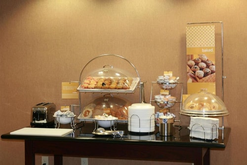 King Room Near Life Storage LAS 7 Luxury Bookings