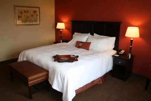 King Room Near Life Storage LAS 2 Luxury Bookings