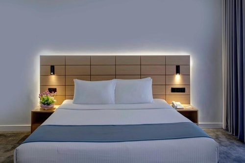 Deluxe Room Near Ghurair City 1 Bus Station 1 Luxury Bookings