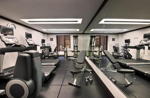 Deluxe Queen Room Near Ambassador Theatre NYC 13 Luxury Bookings