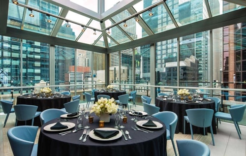 1 Bedroom King Suite Near TMobile NYC 9 Luxury Bookings