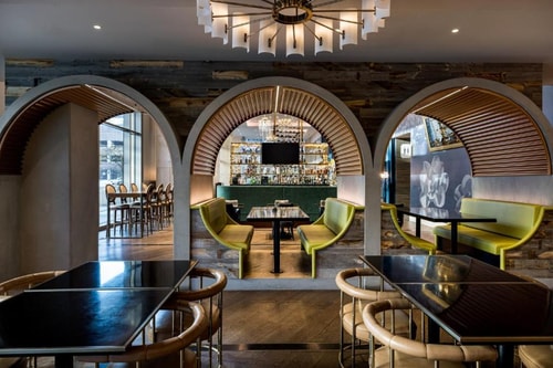 Standard Room Near Zahn Emergency Housing LA 10 Luxury Bookings