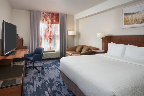 Superior King Room Near ICON Park ORL 1 Luxury Bookings