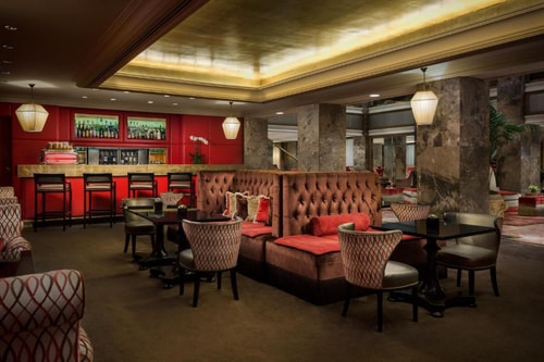 Deluxe King Room Near Mama Halal Food NYC 10 Luxury Bookings