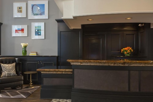 Deluxe Room Near Global Citizenship school CHI 13 Luxury Bookings