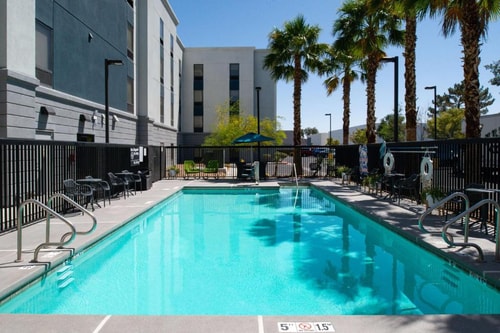 King Studio Suite Near Baseball Park LAS 13 Luxury Bookings