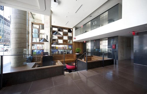 Superior Queen Room Near Capricious NYC 6 Luxury Bookings