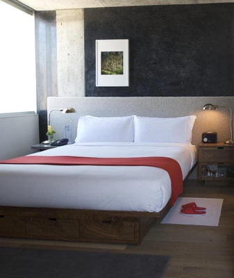 Superior Queen Room Near Capricious NYC Luxury Bookings