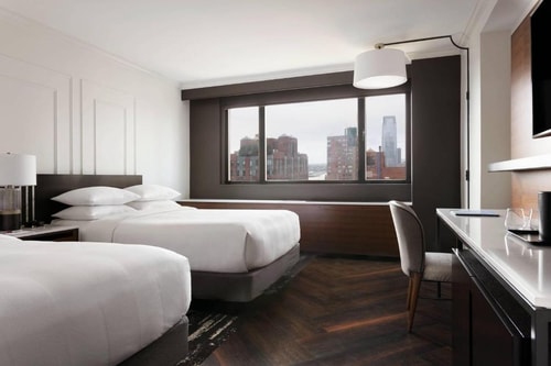 Deluxe Double Room Near Bill's Bar & Burger NYC Luxury Bookings