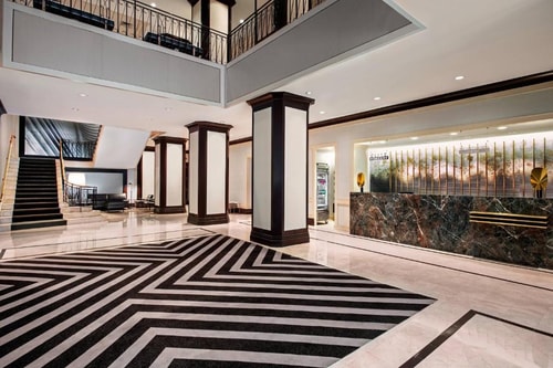 Deluxe Double Room Near Bill's Bar & Burger NYC 7 Luxury Bookings