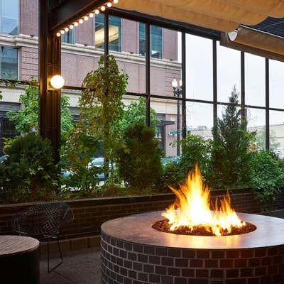 Standard King Room Near Rooftop Cinema Club CHI 8 Luxury Bookings