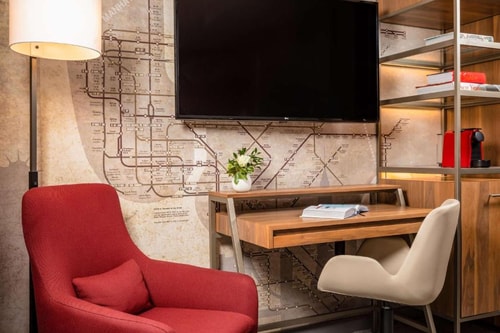 Superior Room Near Bryant Park NYC 8 Luxury Bookings