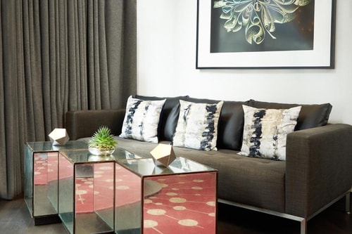 Queen Studio Near T Mobile NYC 5 Luxury Bookings