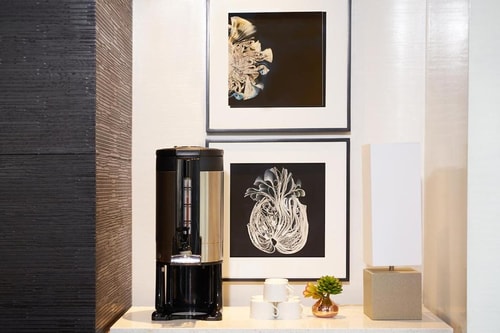 Queen Studio Near T Mobile NYC 6 Luxury Bookings