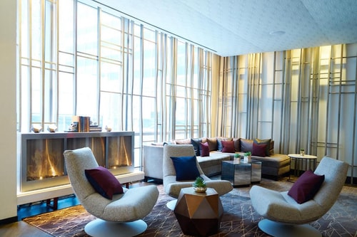 Queen Studio Near T Mobile NYC 7 Luxury Bookings