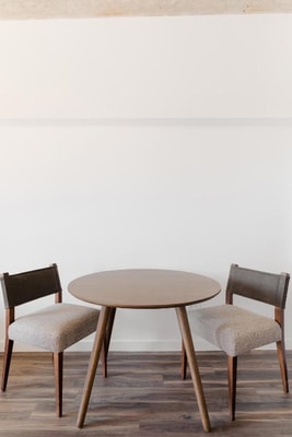 One Bedroom Apartment Near Moms Place CHI 9 Luxury Bookings