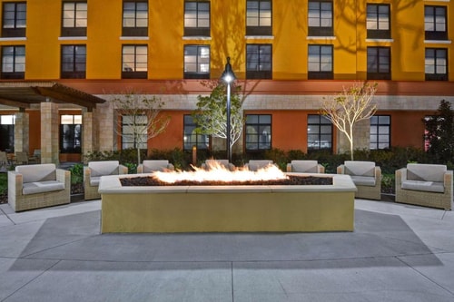 King Studio Suite Near Target ORL 11 Luxury Bookings