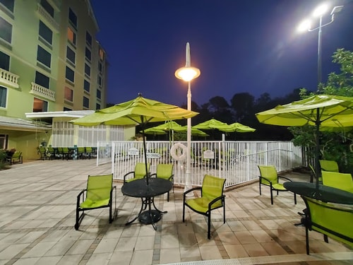 King Suite Near Major Plaza 2 ORL 9 Luxury Bookings