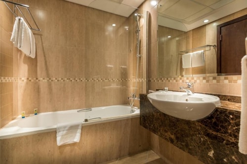 Classic Studio Apartment Near Internet Metro 6 Luxury Bookings