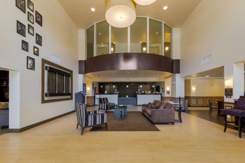 King Suite Near Curtiss Mansion MIA 10 Luxury Bookings