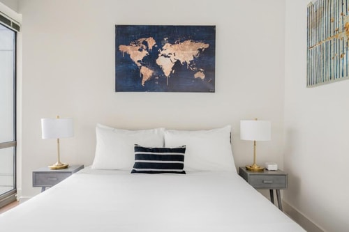Studio Apartment Near IL Park CHI Luxury Bookings