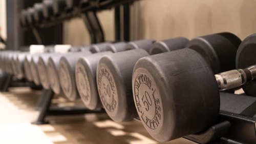 Queen Room Near Mercato NYC 12 Luxury Bookings