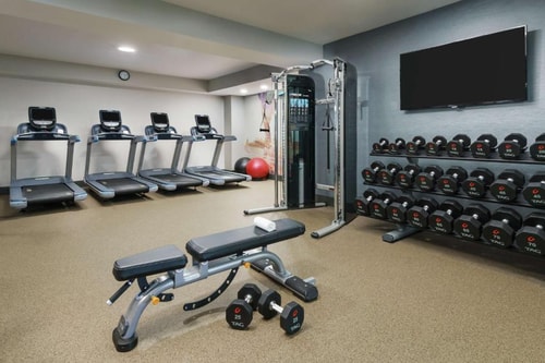 King Room Near Airport Lakes Park ORL 12 Luxury Bookings