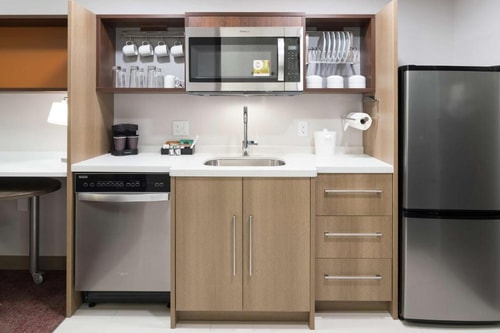 King Studio Suite Near Airport Lakes Park ORL 4 Luxury Bookings