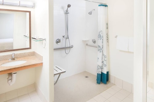 King Studio Near Cranes Roost Park ORL 2 Luxury Bookings
