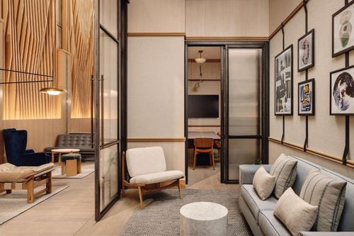 Accessible King Room Near Mercato NYC 11 Luxury Bookings