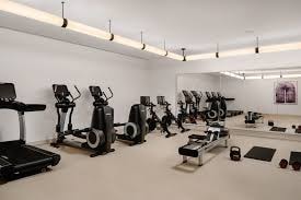 Accessible King Room Near Mercato NYC 13 Luxury Bookings